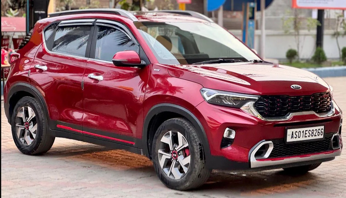 Kia Sonet - Thumbnail 3